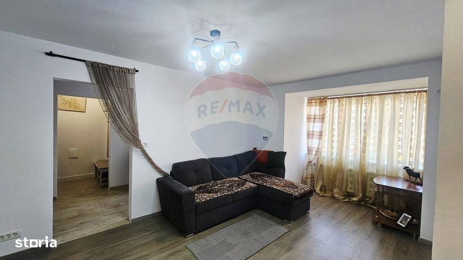 Apartament cu 2 camere, mobilat în Mărăței