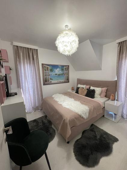 Casă cu 3 camere cu Teren 725 Mp în Central