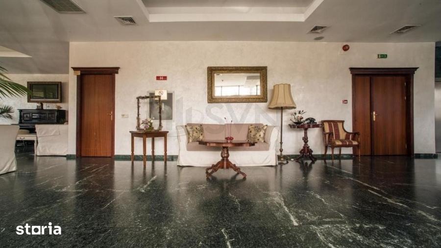 Spațiu comercial, de 2,700 mp, în Plevnei