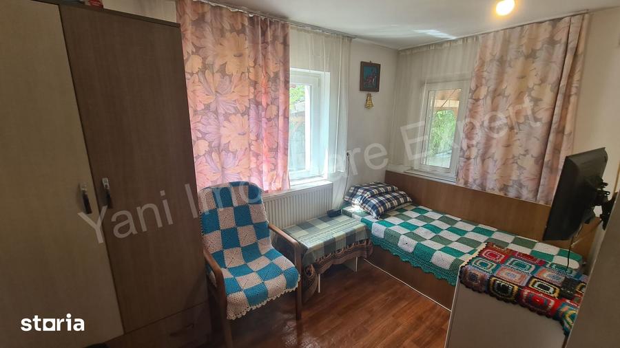 Casă cu 3 camere cu Teren 605 Mp în Albești