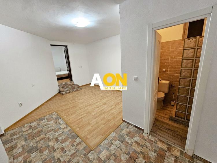 Casă individuală cu 4 camere cu Canalizare în Central