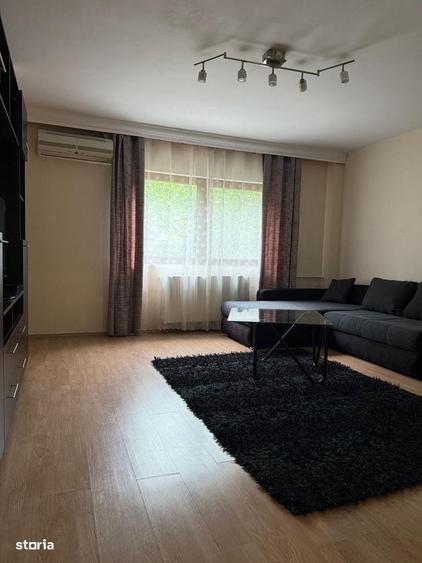 Apartament cu 2 camere decomandat în Colentina