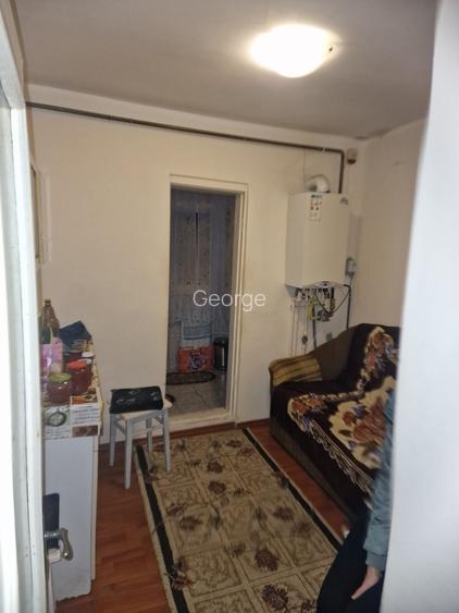 Vand apartament 2 camere (Aurel Vlaicu)