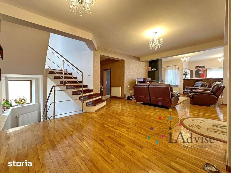 Casă cu 5 camere cu Teren 1500 Mp în Hălchiu