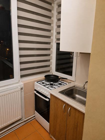 Apartament cu 2 camere decomandat în Mircea cel Bătrân