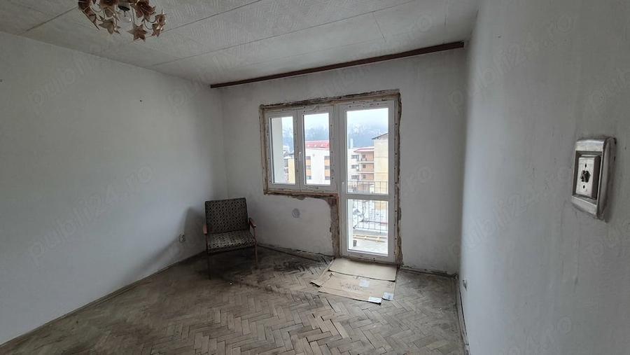 Apartament cu 2 camere nedecomandat în Central