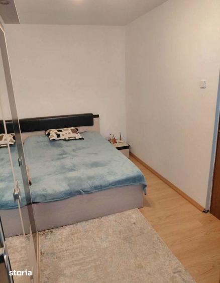 Apartament cu 2 camere semidecomandat în Calea București