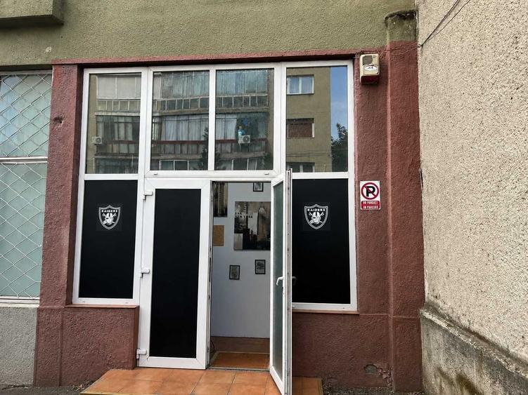 Spațiu comercial, de 28 mp, în Central