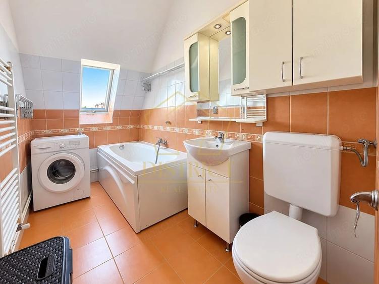 Apartament cu 2 camere decomandat în Girocului