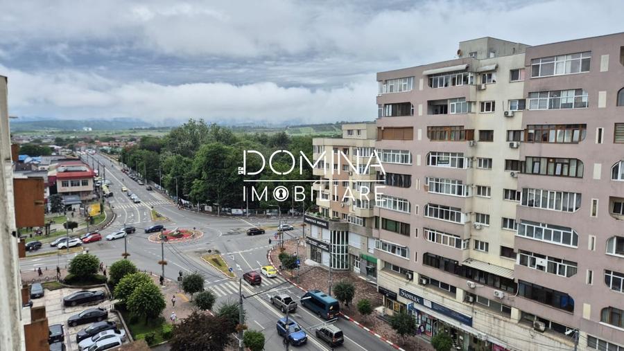 Apartament cu 2 camere semidecomandat, mobilat în Ultracentral
