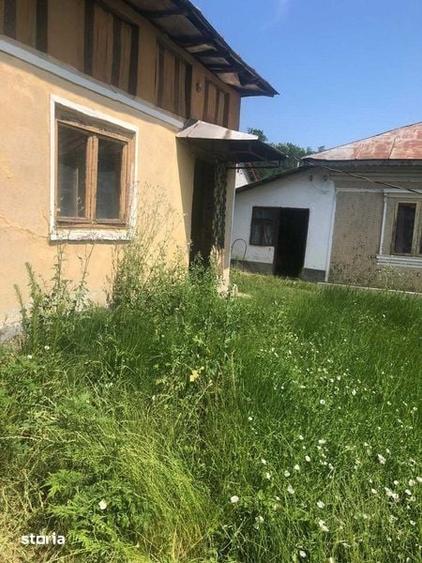 Casă cu 4 camere cu Teren 100 Mp în Central