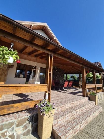 Casă cu 4 camere cu Teren 510 Mp în Păulești