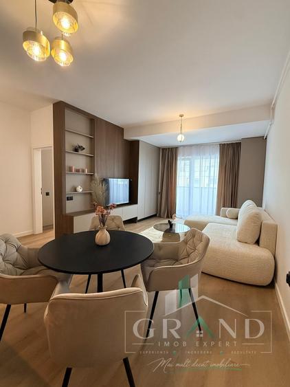 Apartament cu 2 camere semidecomandat, mobilat în Florești