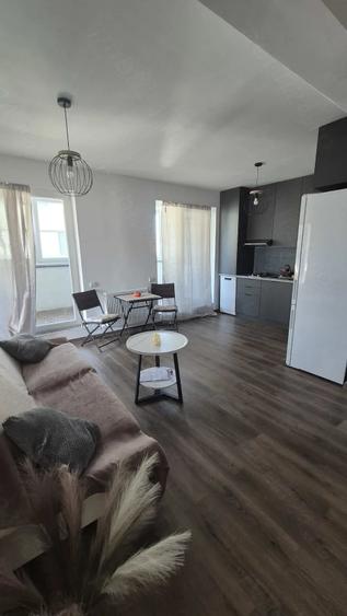 Apartament cu 2 camere decomandat în Gârbău