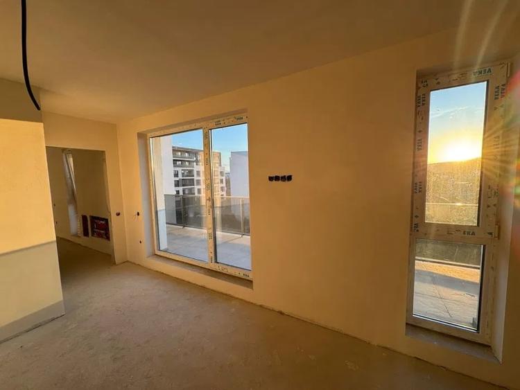 Apartament cu 3 camere semidecomandat în Mărăști — fotografia 3