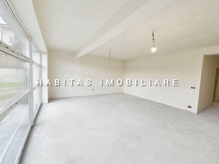 Duplex cu 5 camere cu Canalizare în Mănăștur
