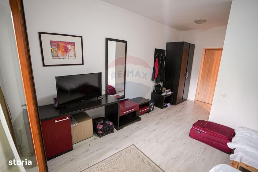Spațiu comercial, de 860 mp, în Central