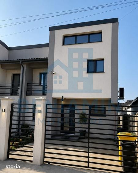 Casă cu 4 camere cu Teren 200 Mp în Malu Mare
