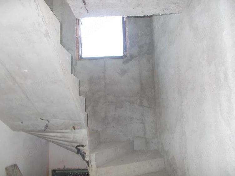 Casă individuală cu 4 camere cu Teren 641 Mp în Săcălaz