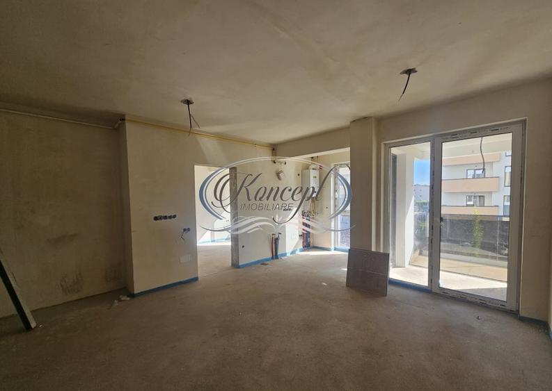 Apartament cu 2 camere semidecomandat în Florești