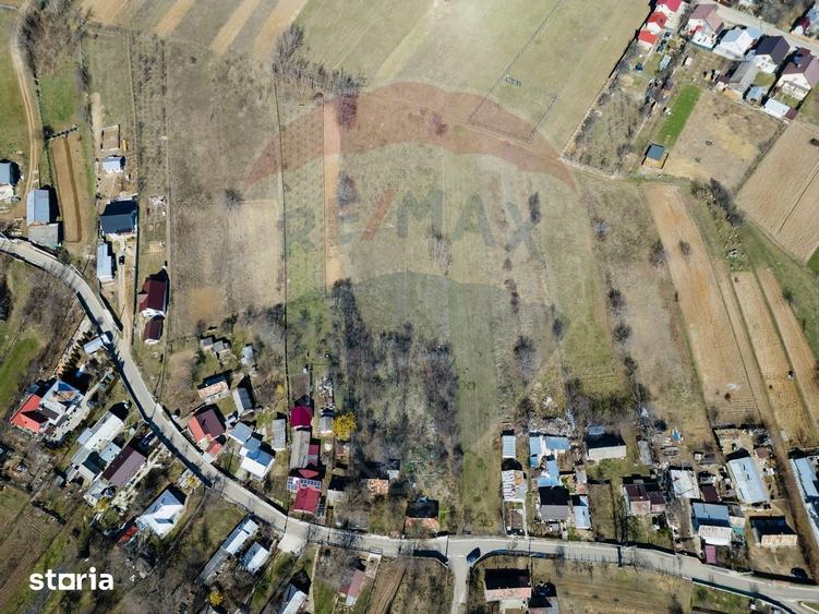 Teren de 3800 mp, în Burdujeni