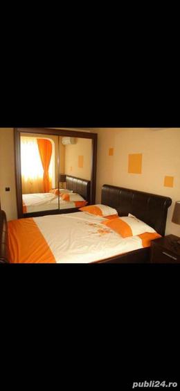 Apartament cu 3 camere semidecomandat în Obor