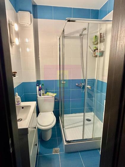 Apartament cu 3 camere decomandat în Sebastian
