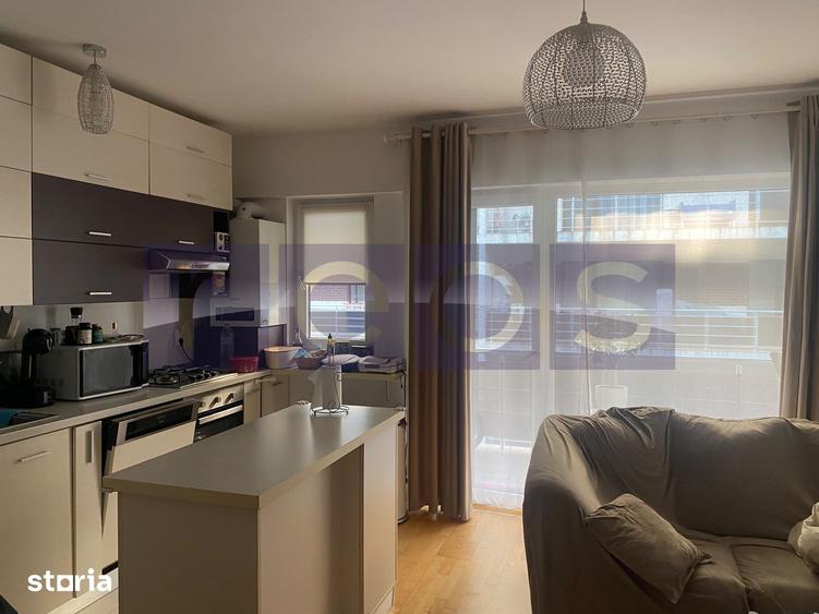 Apartament cu 3 camere în Dămăroaia