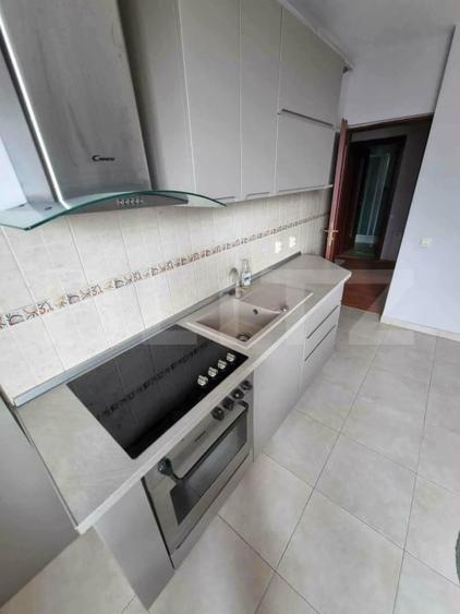 Apartament cu 3 camere decomandat, mobilat în Unirea
