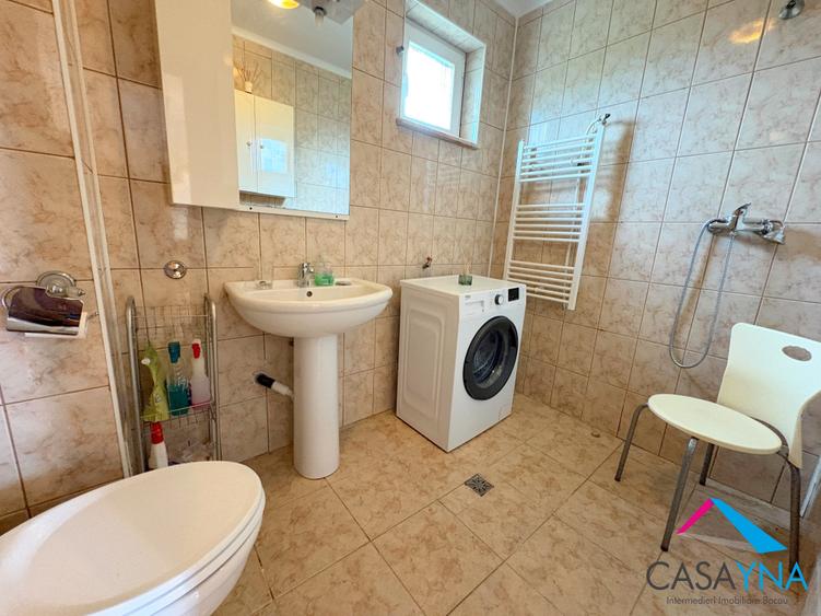 Casă individuală cu 5 camere cu Teren 380 Mp în Șerbănești
