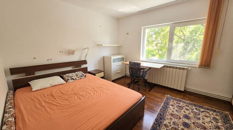 Apartament cu 2 camere decomandat în Vest