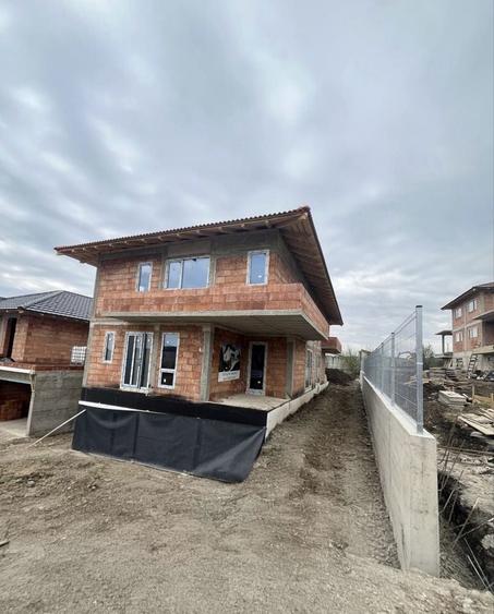 Casa tip duplex in Dambu Rotund D+P+E - 5