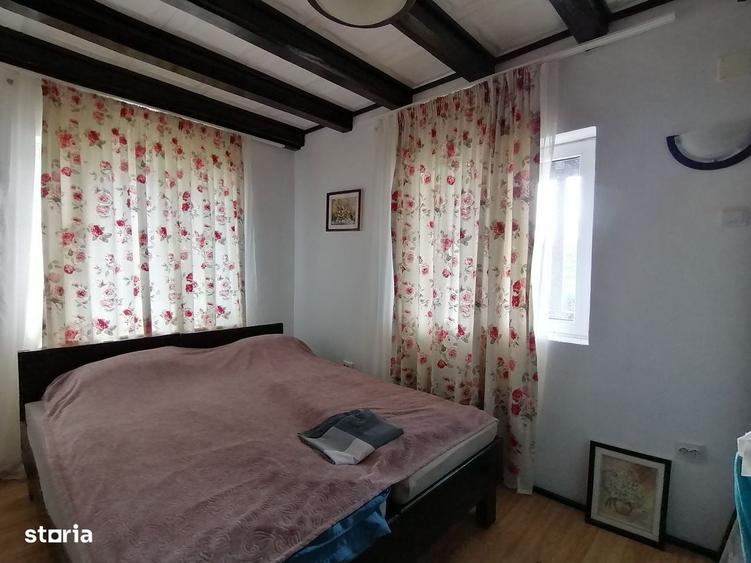Casă cu 4 camere în Luna