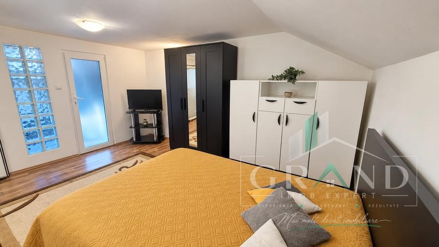 Apartament cu 2 camere semidecomandat, mobilat în Calea Turzii