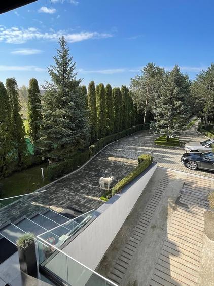 Casă individuală cu 5 camere cu Canalizare în Snagov
