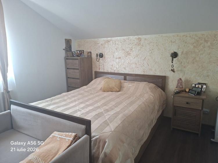 Casă individuală cu 3 camere cu Garaj în Sud