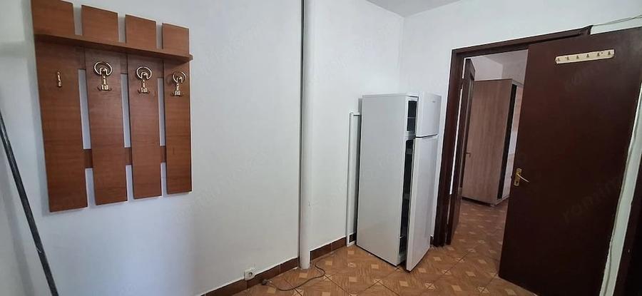 Garsonieră decomandată în Brâncoveanu