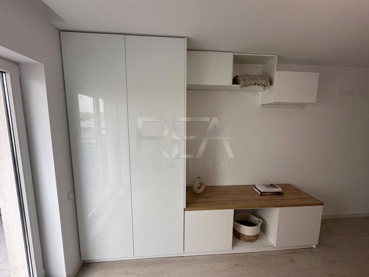 Apartament cu 2 camere semidecomandat, mobilat în Drumul Taberei