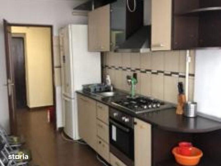 Apartament cu 2 camere semidecomandat în Vatra Luminoasă