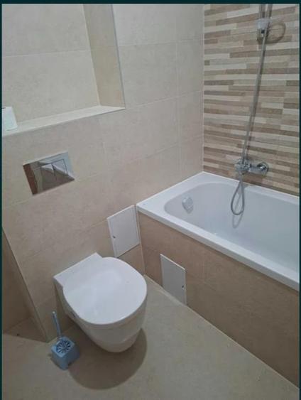 Apartament cu 2 camere decomandat, mobilat în Tractorul