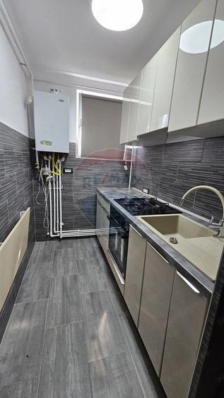 Garsonieră decomandată în Dărmănești