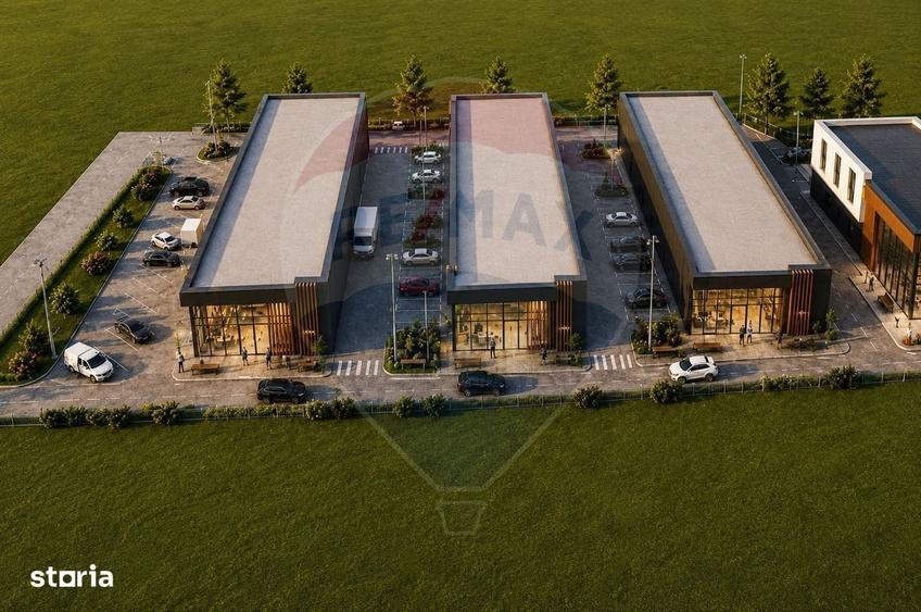 Spațiu comercial, de 596 mp, în Gilău