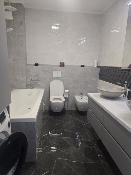 Apartament cu 3 camere decomandat în Iosia