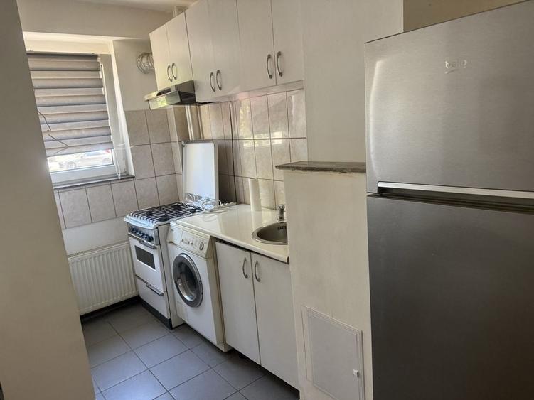Garsonieră decomandată în Exterior Vest