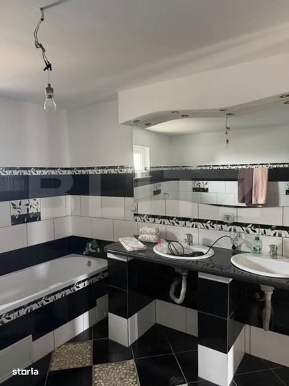 Casă cu 4 camere în Central