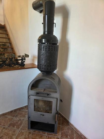 Apartament cu 5 camere, mobilat în Central