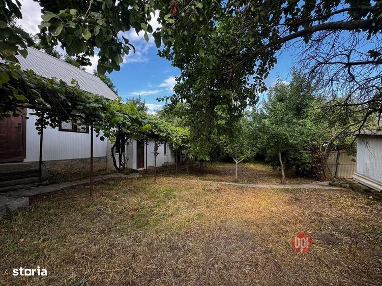 Casă cu 4 camere în Central