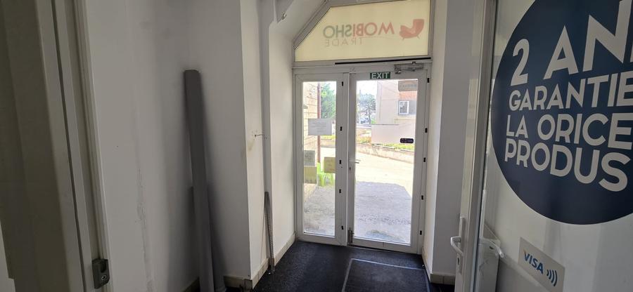 Spațiu comercial, de 108 mp, în Central