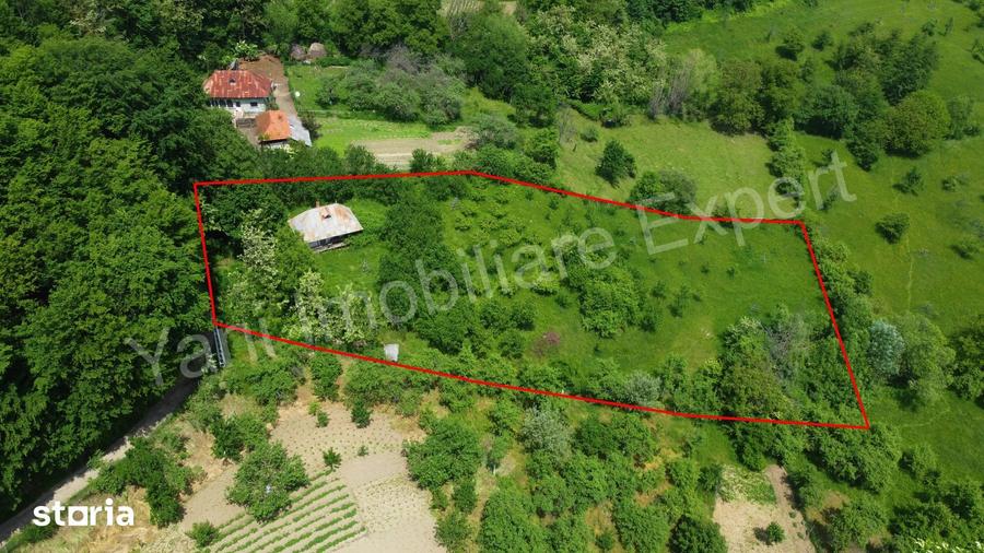 Casă cu 2 camere cu Teren 4105 Mp în Valea Iașului