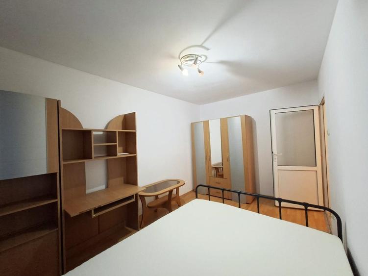 Apartament cu 2 camere decomandat în Centrul Civic